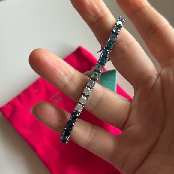 NWT Kurt Geiger different blue Ombra crystal tennis bracelet - Picture 4 of 8
